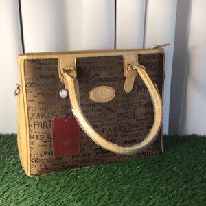 Tour bag lot710 new with tags